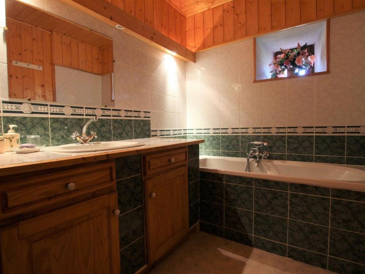 Maison De Charme Xviiie Sur Chemin St-Jacques, Proche Le Puy-En-Velay, Ideale Familles Et Randonneurs - Fr-1-582-298 Bains المظهر الخارجي الصورة